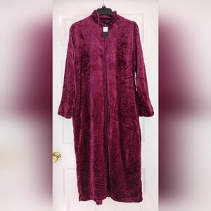 Just Love Wine Plush Robe